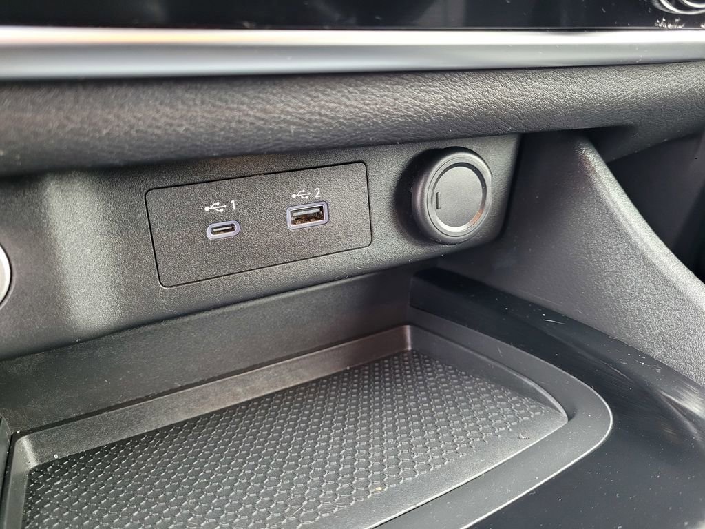 Used 2021 Nissan Rogue S image 14