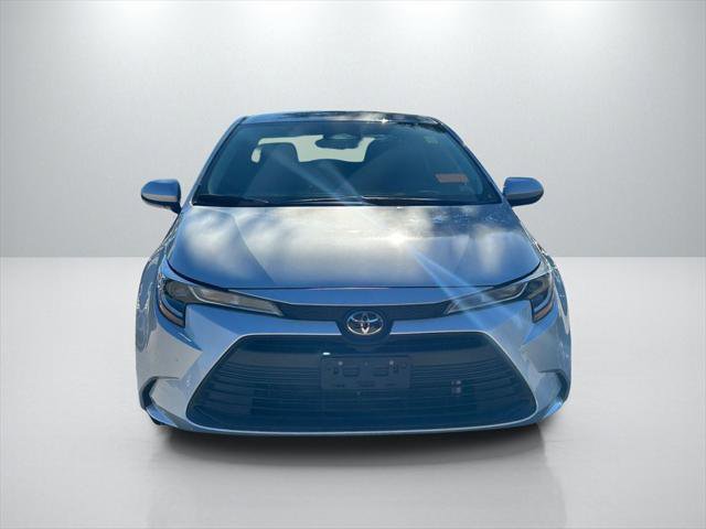 Certified 2024 Toyota Corolla LE image 2