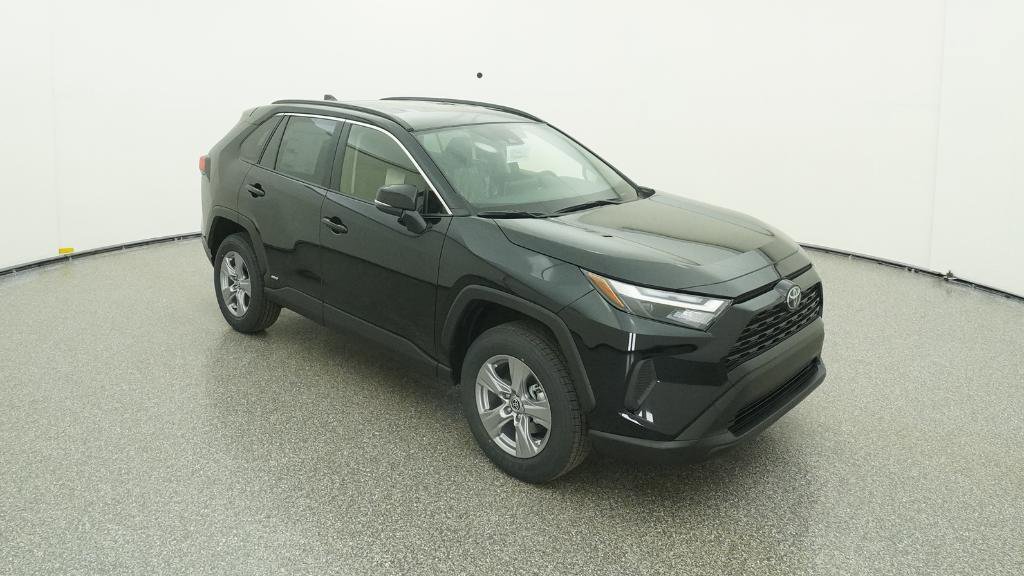 New 2025 Toyota RAV4 XLE image 29