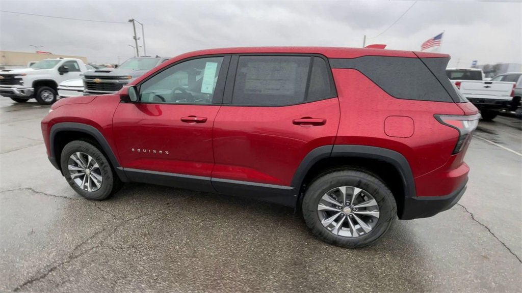 New 2026 Chevrolet Equinox LT w/ Safety and Technology Package image 7
