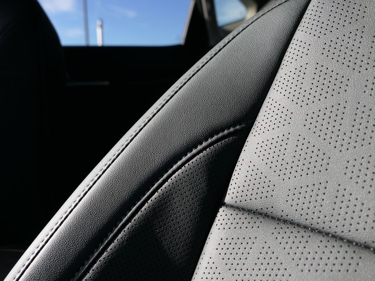 New 2026 Kia Seltos EX image 10