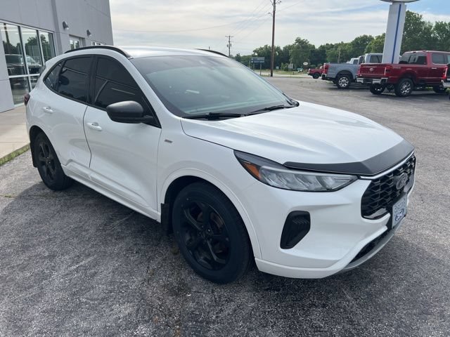 Used 2023 Ford Escape ST-Line w/ Equipment Group 301A FWD image 3