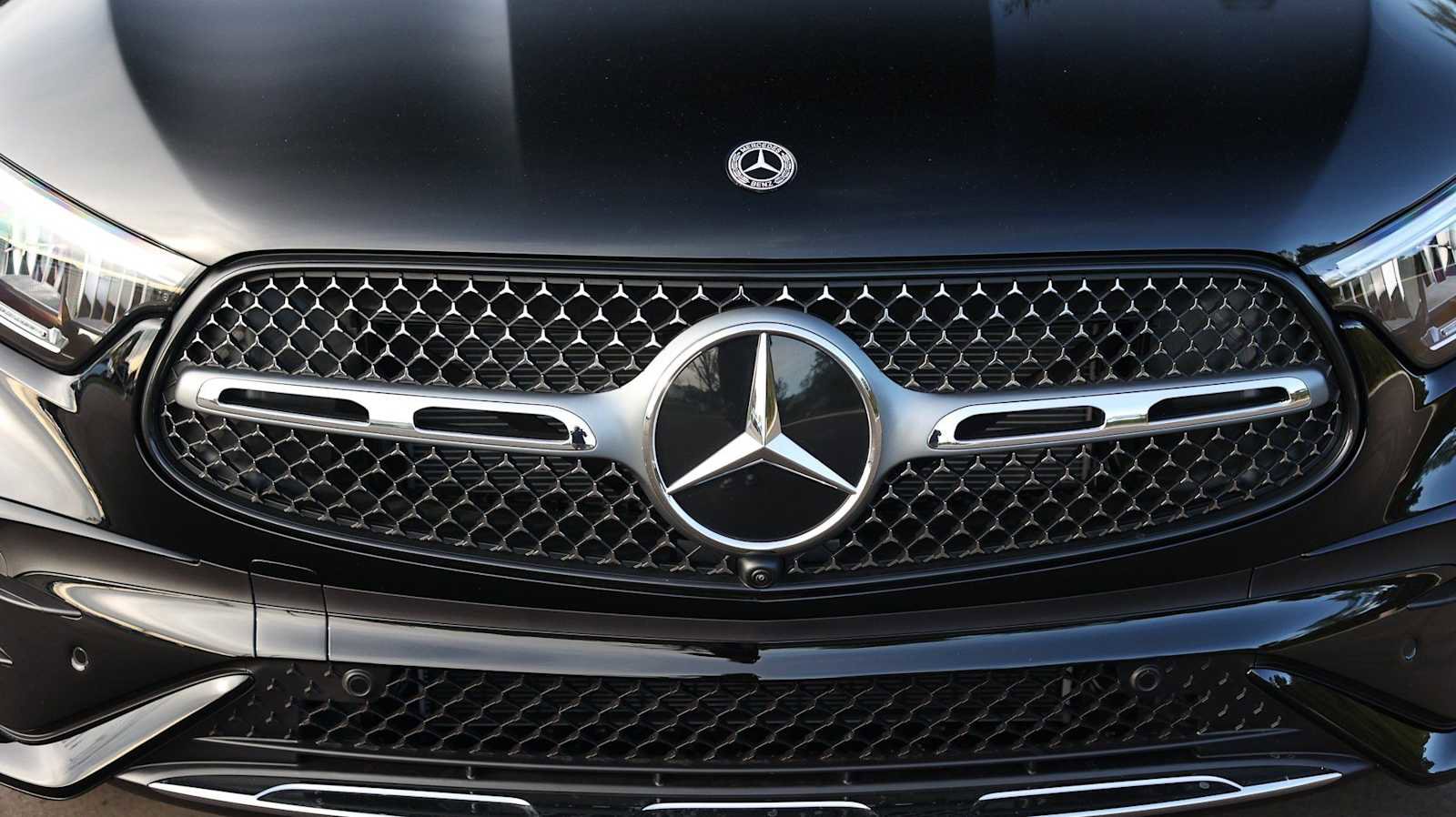 Used 2026 Mercedes-Benz GLC 300 4MATIC image 10