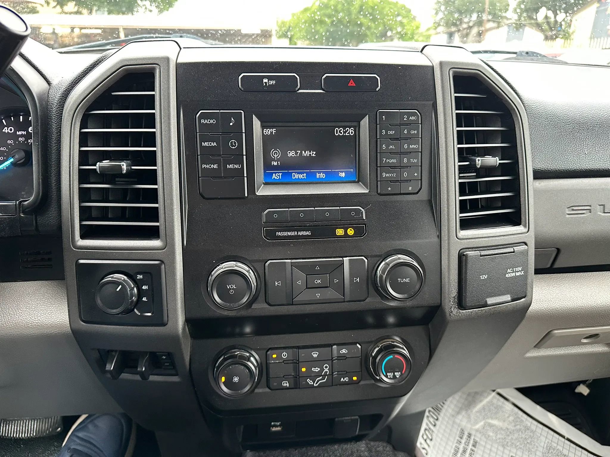Used 2019 Ford F250 XL w/ Power Equipment Group AWD/4WD image 10