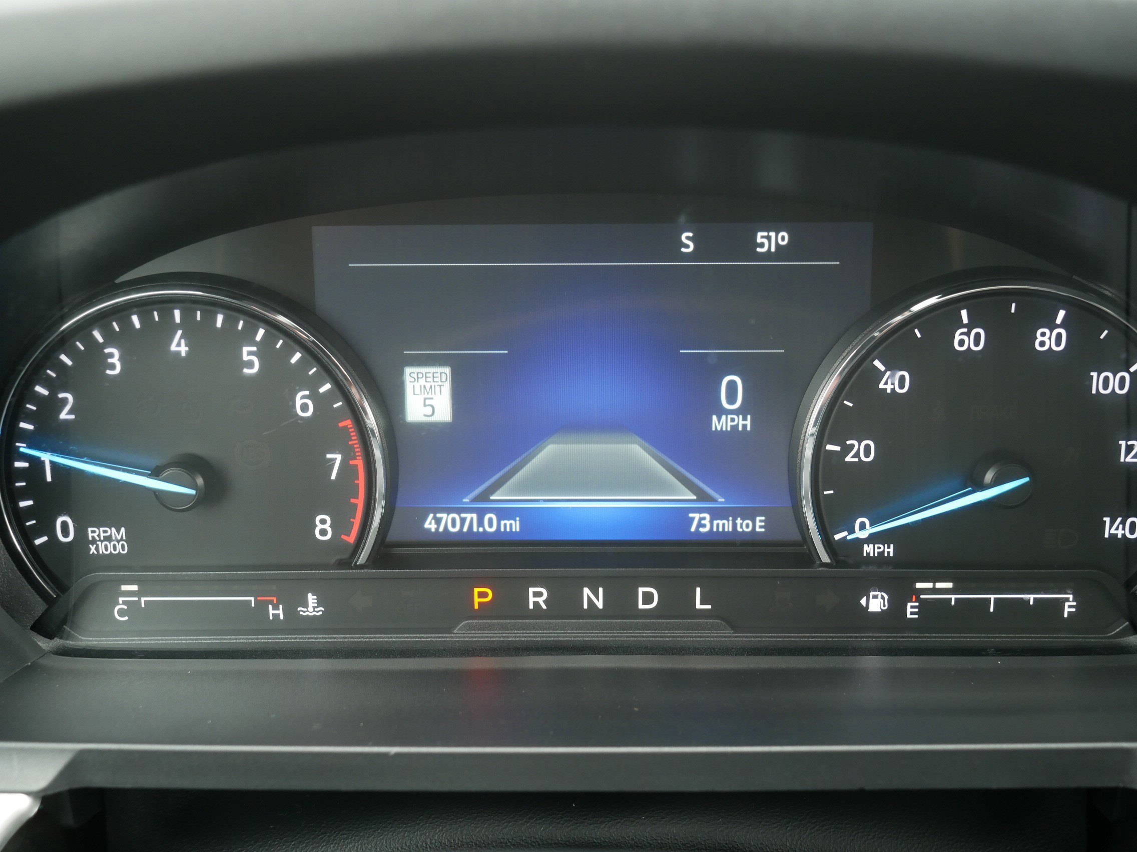 Used 2022 Ford Explorer XLT w/ Equipment Group 202A AWD/4WD image 21