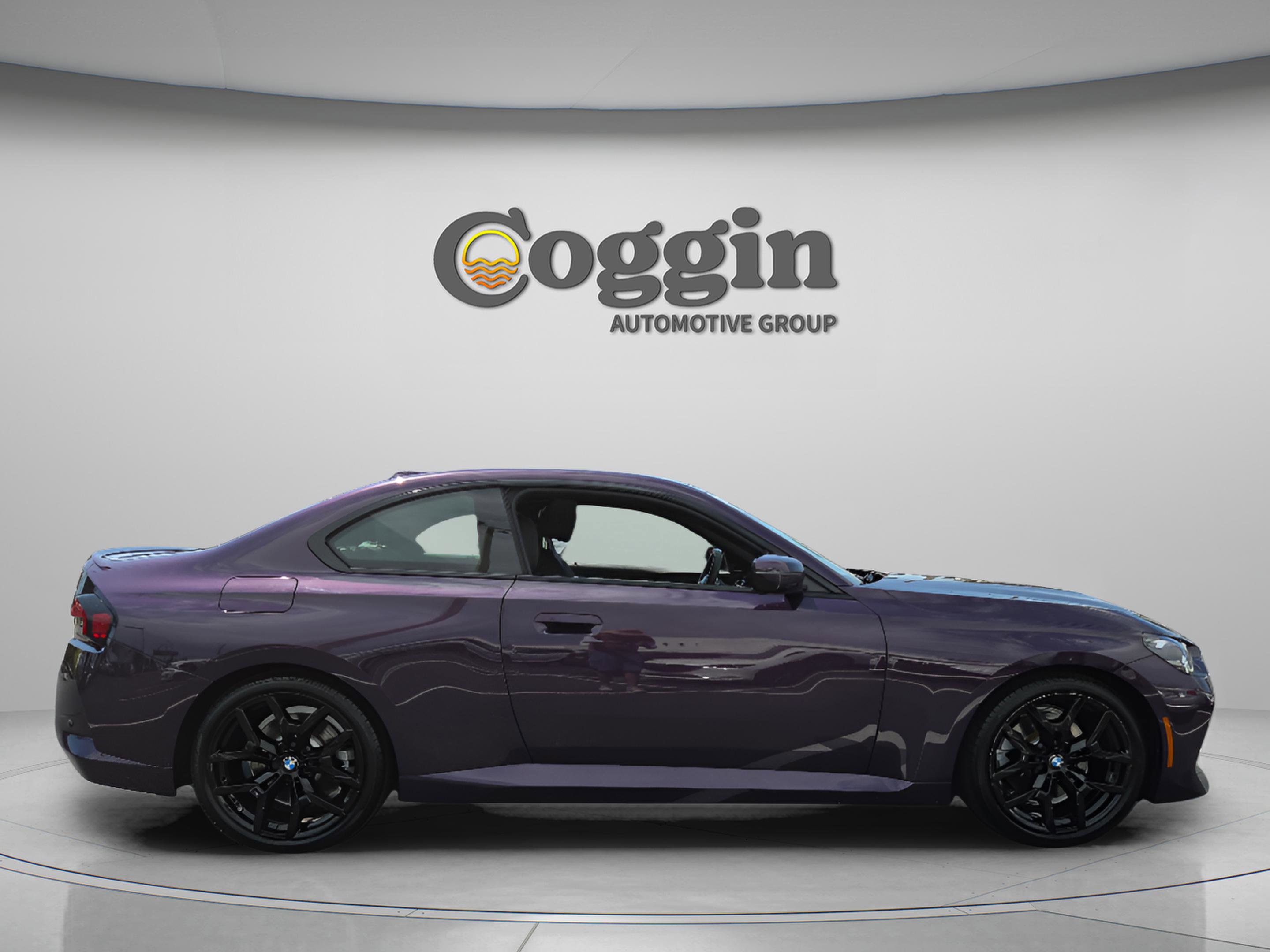 Certified 2025 BMW 230i Coupe w/ M Sport Package RWD image 6