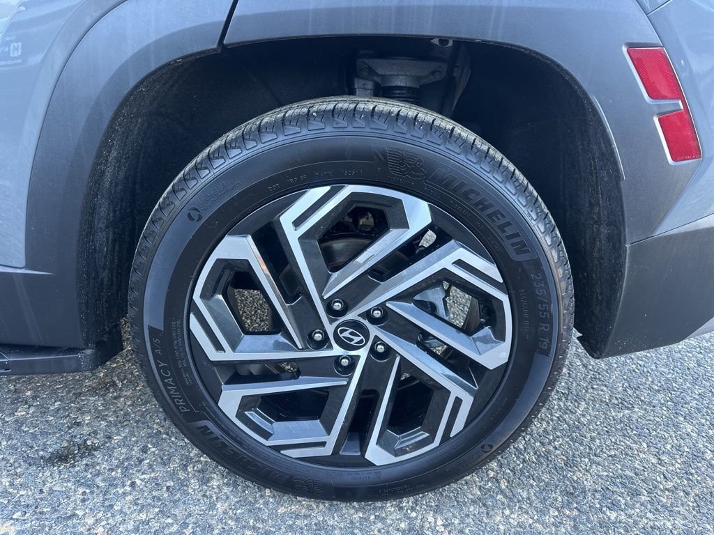 Used 2025 Hyundai Tucson Limited image 27