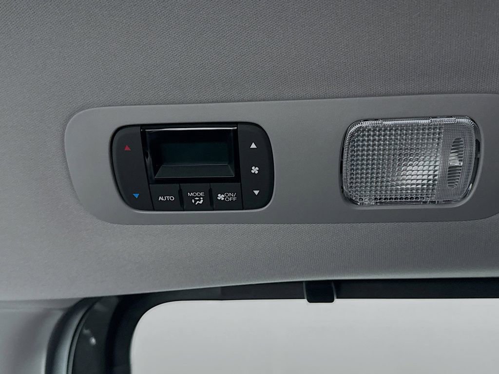 Used 2023 Honda Odyssey EX image 23