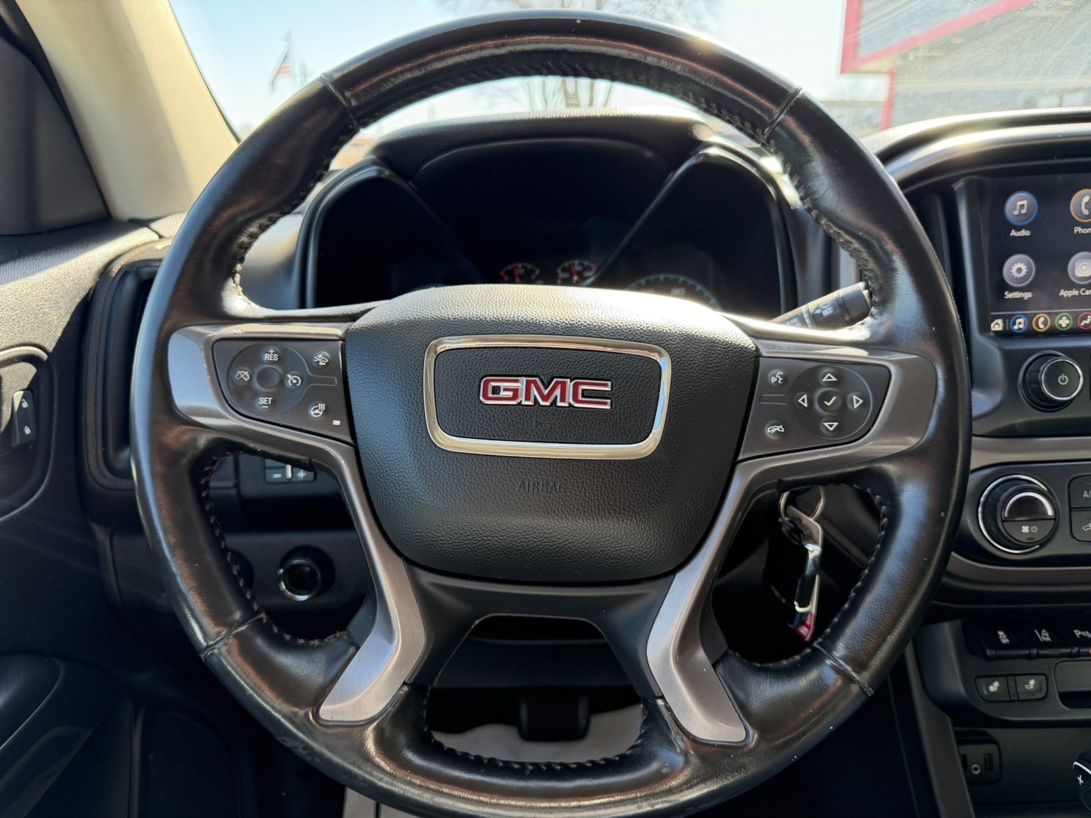 Used 2021 GMC Canyon AT4 w/ Driver Alert Package image 15