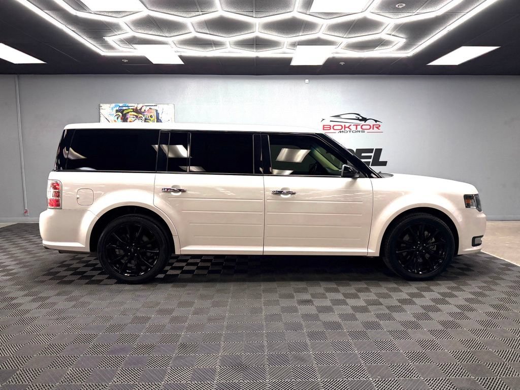 Used 2019 Ford Flex SEL w/ Equipment Group 202A FWD image 17