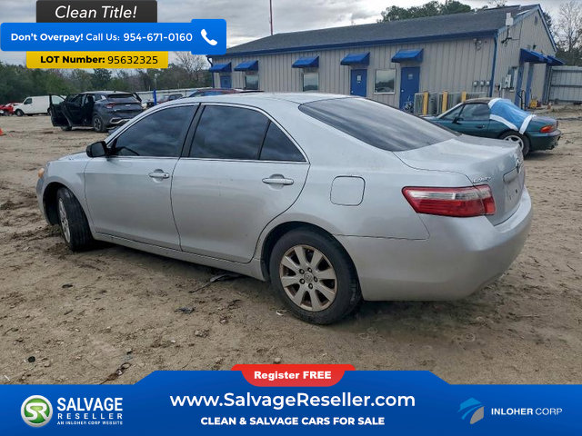Used 2007 Toyota Camry XLE image 3