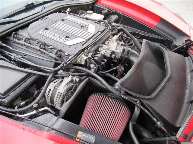 Used 2016 Chevrolet Corvette Z06 w/ Battery Protection Package image 12