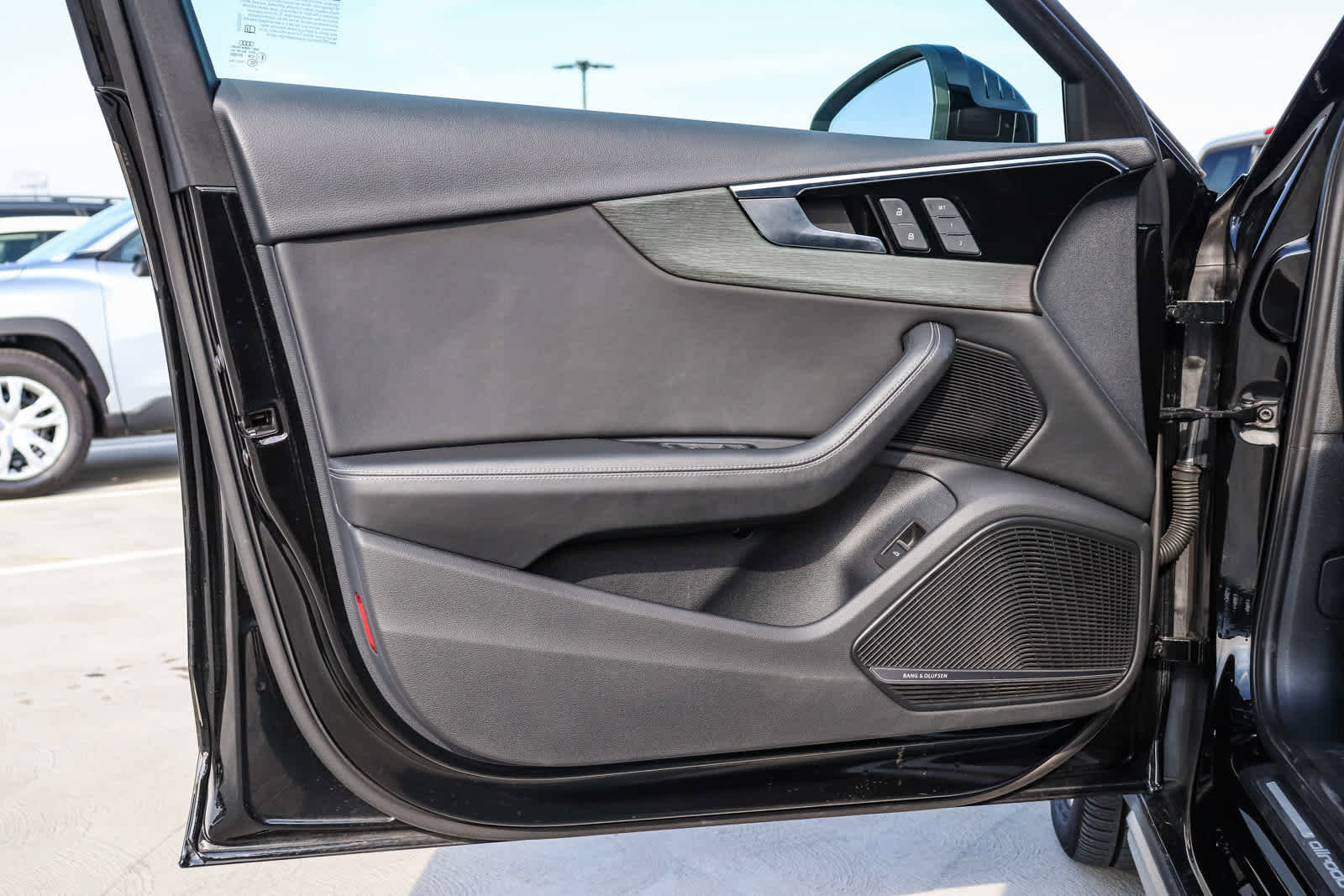 Used 2021 Audi A4 2.0T allroad Premium Plus w/ Premium Plus Package image 28