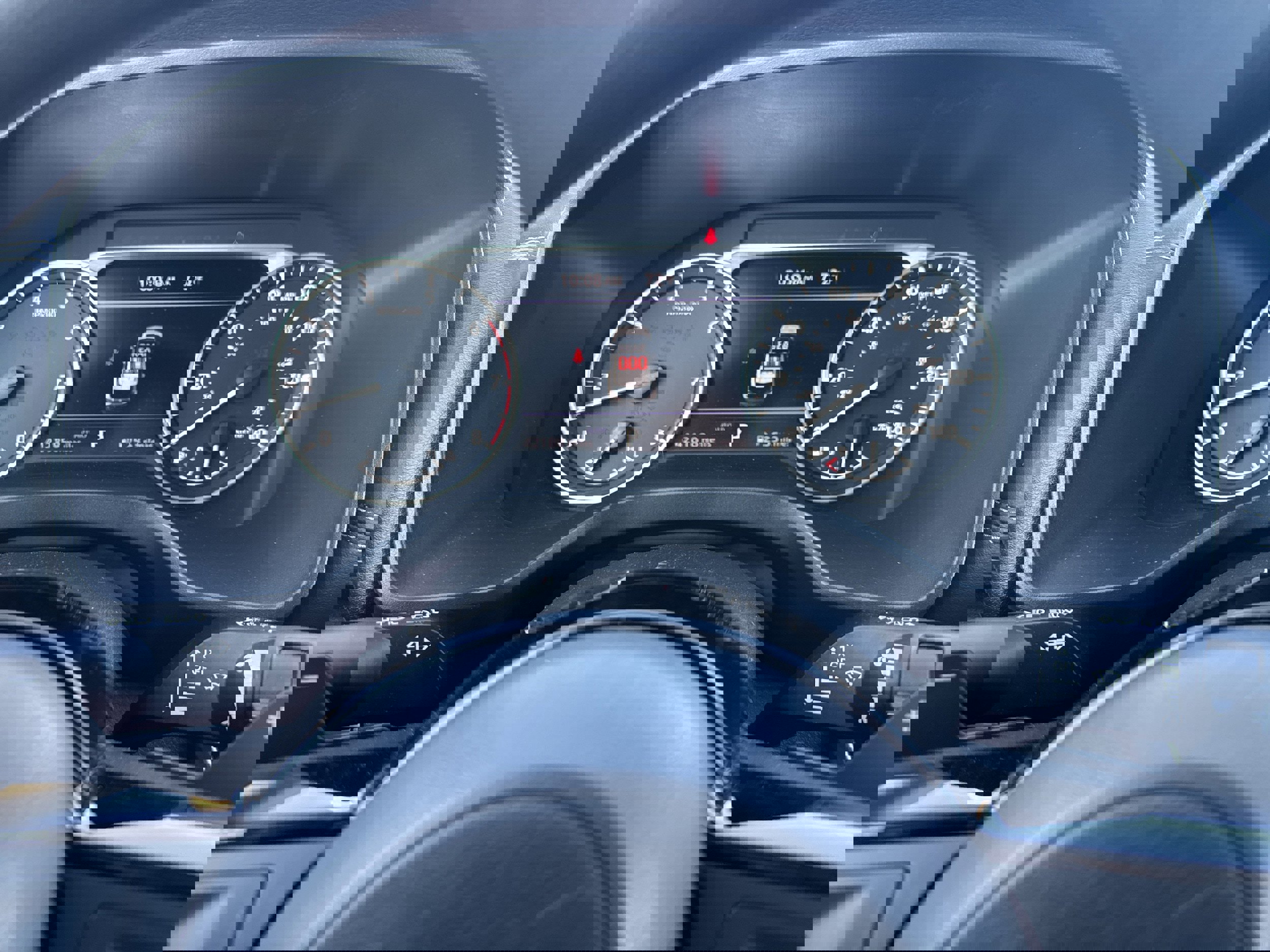 Used 2023 Nissan Rogue SV image 15