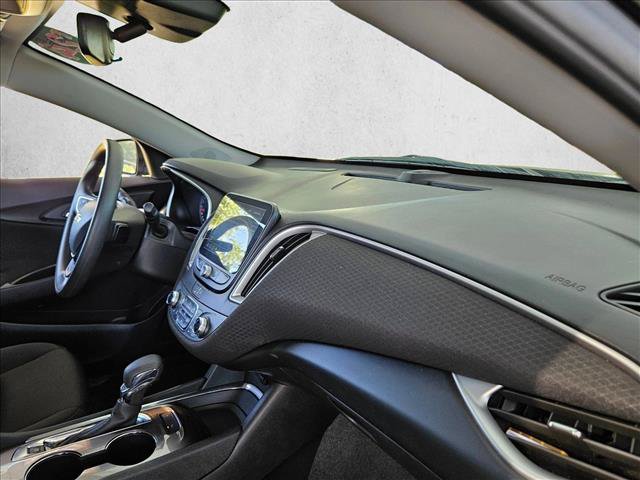 Used 2024 Chevrolet Malibu LT FWD image 17