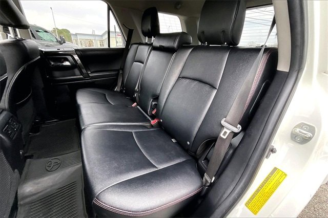 Used 2022 Toyota 4Runner TRD Off-Road Premium image 19