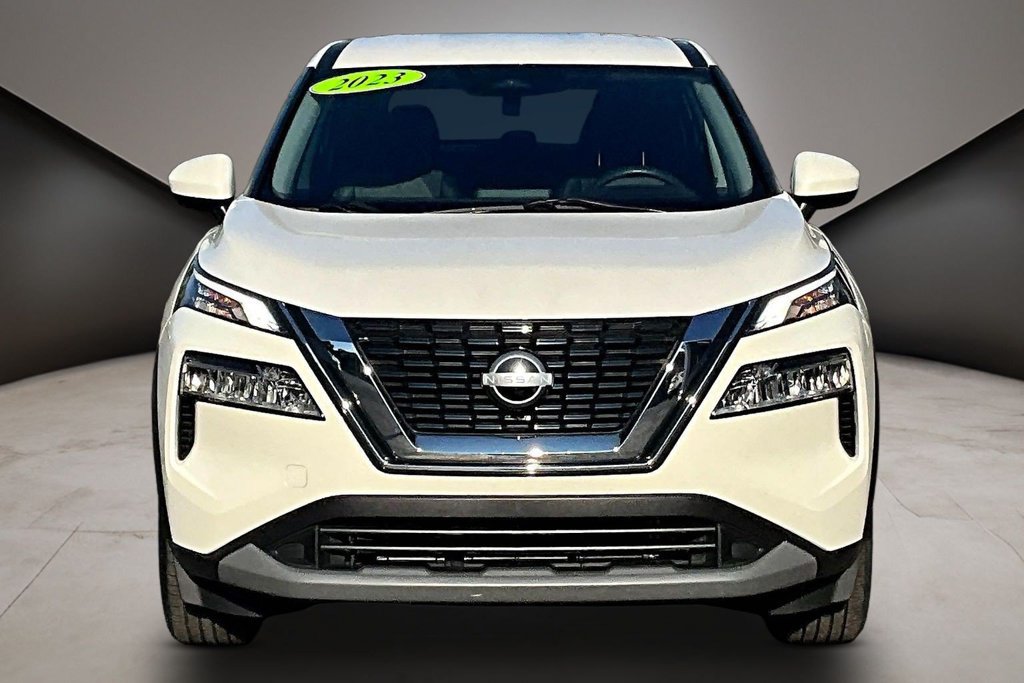 Certified 2023 Nissan Rogue SV AWD/4WD image 2