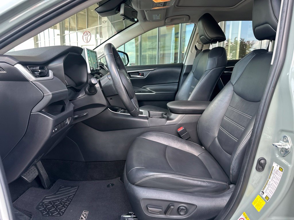 Certified 2019 Toyota RAV4 XLE Premium w/ Advanced Technology Package FWD image 11