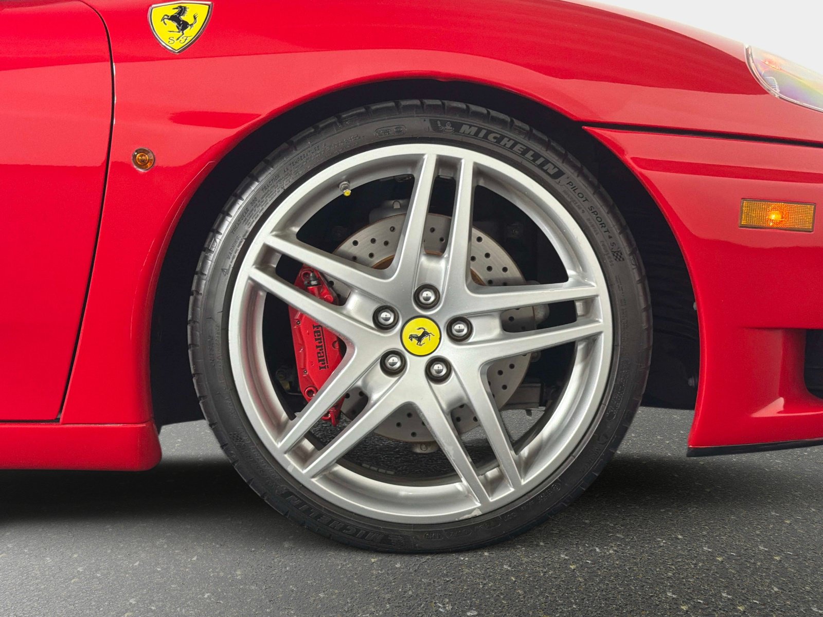 Used 2001 Ferrari 360 Spider RWD image 24