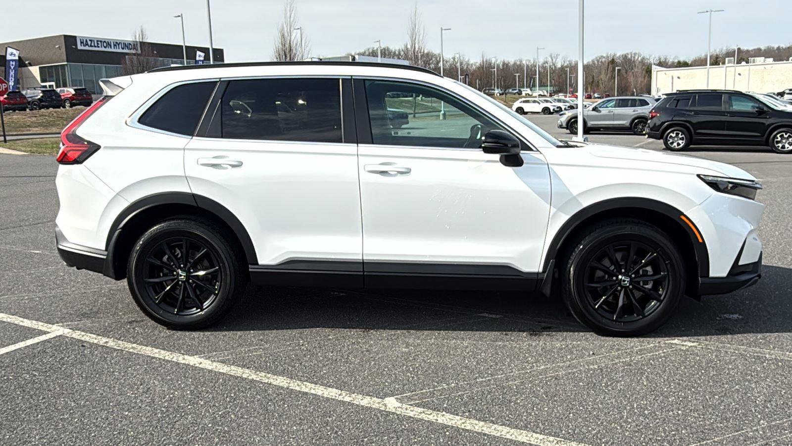 Certified 2025 Honda CR-V Sport image 4