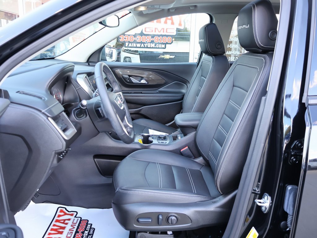 Certified 2024 GMC Terrain Denali w/ Denali Premium Package image 13