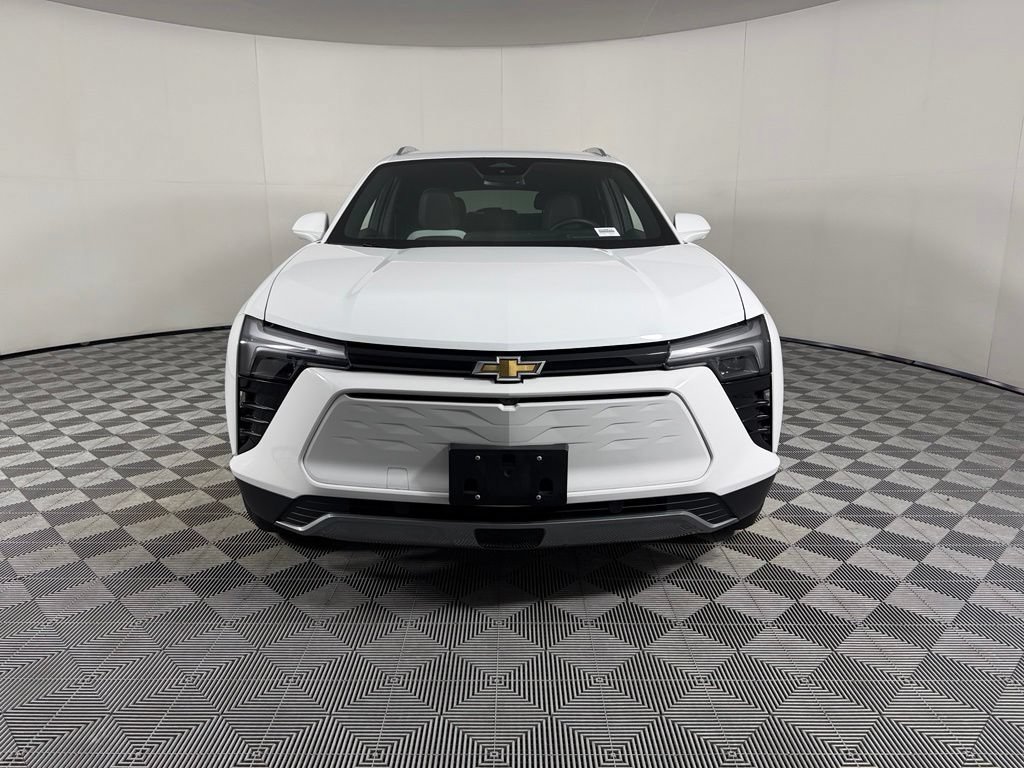 Used 2024 Chevrolet Blazer EV LT AWD/4WD image 5
