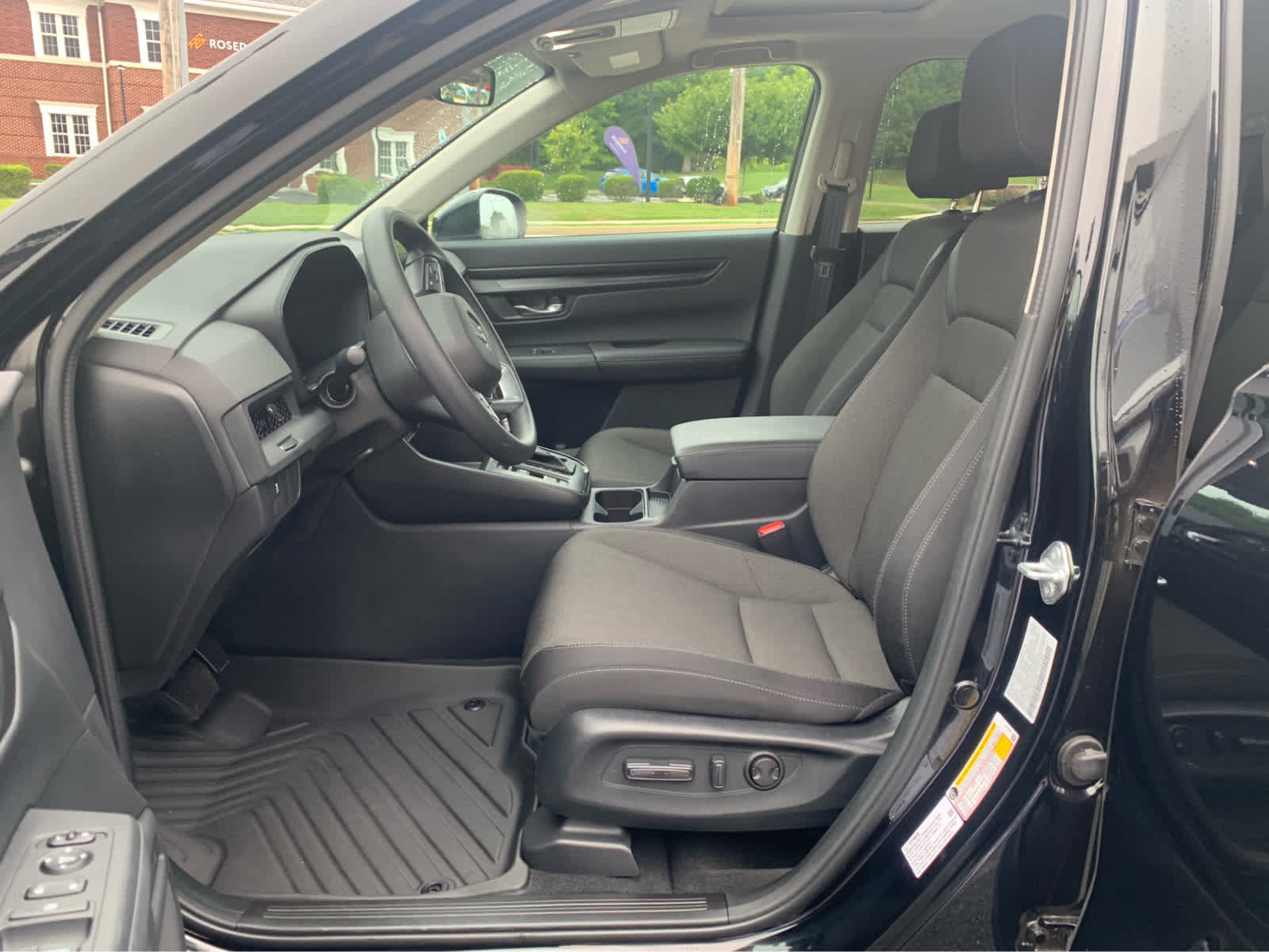 Used 2024 Honda CR-V EX image 11