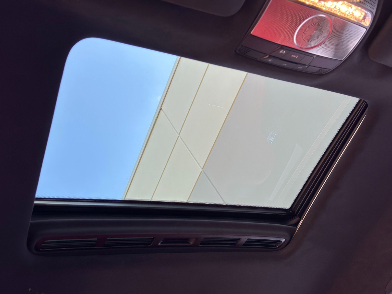 Used 2022 Mercedes-Benz G 63 AMG Squared image 12