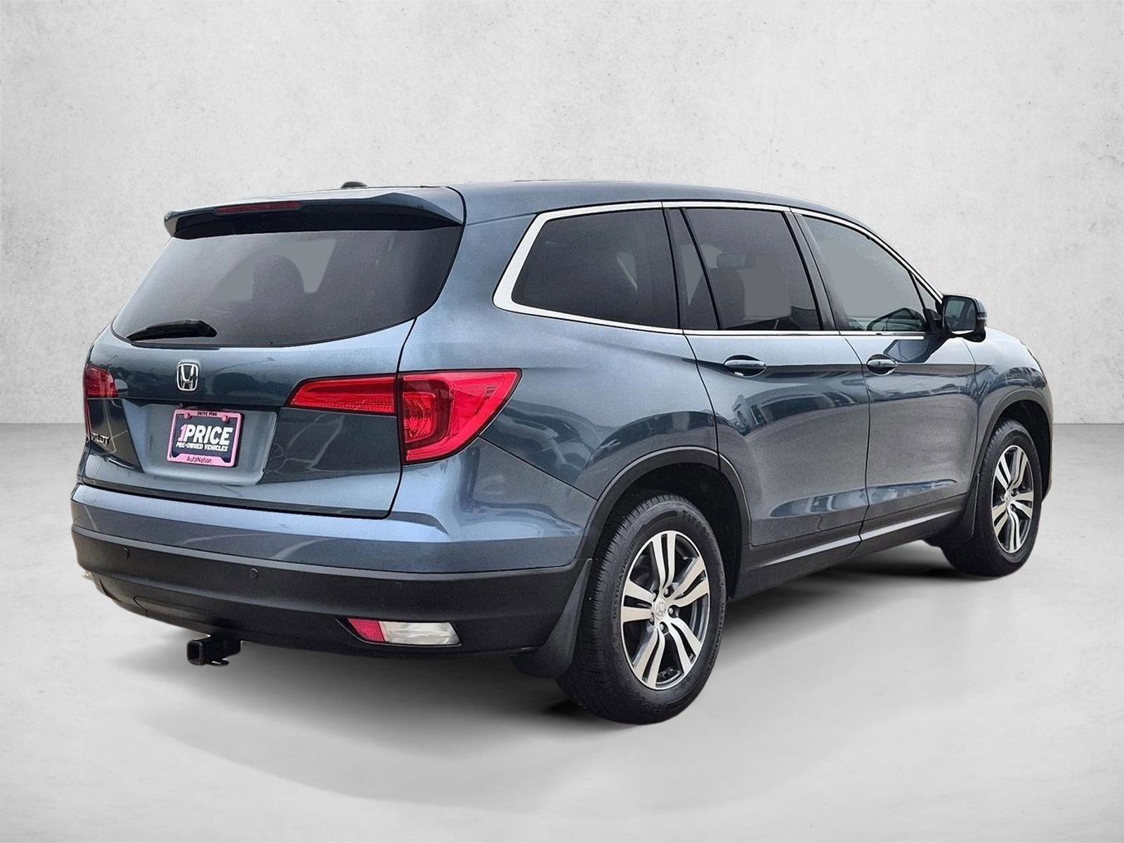 Used 2017 Honda Pilot EX-L image 5