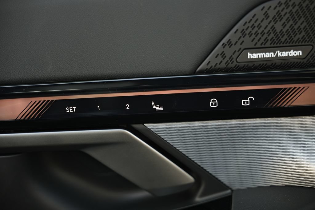 New 2027 BMW i5 eDrive40 RWD image 15