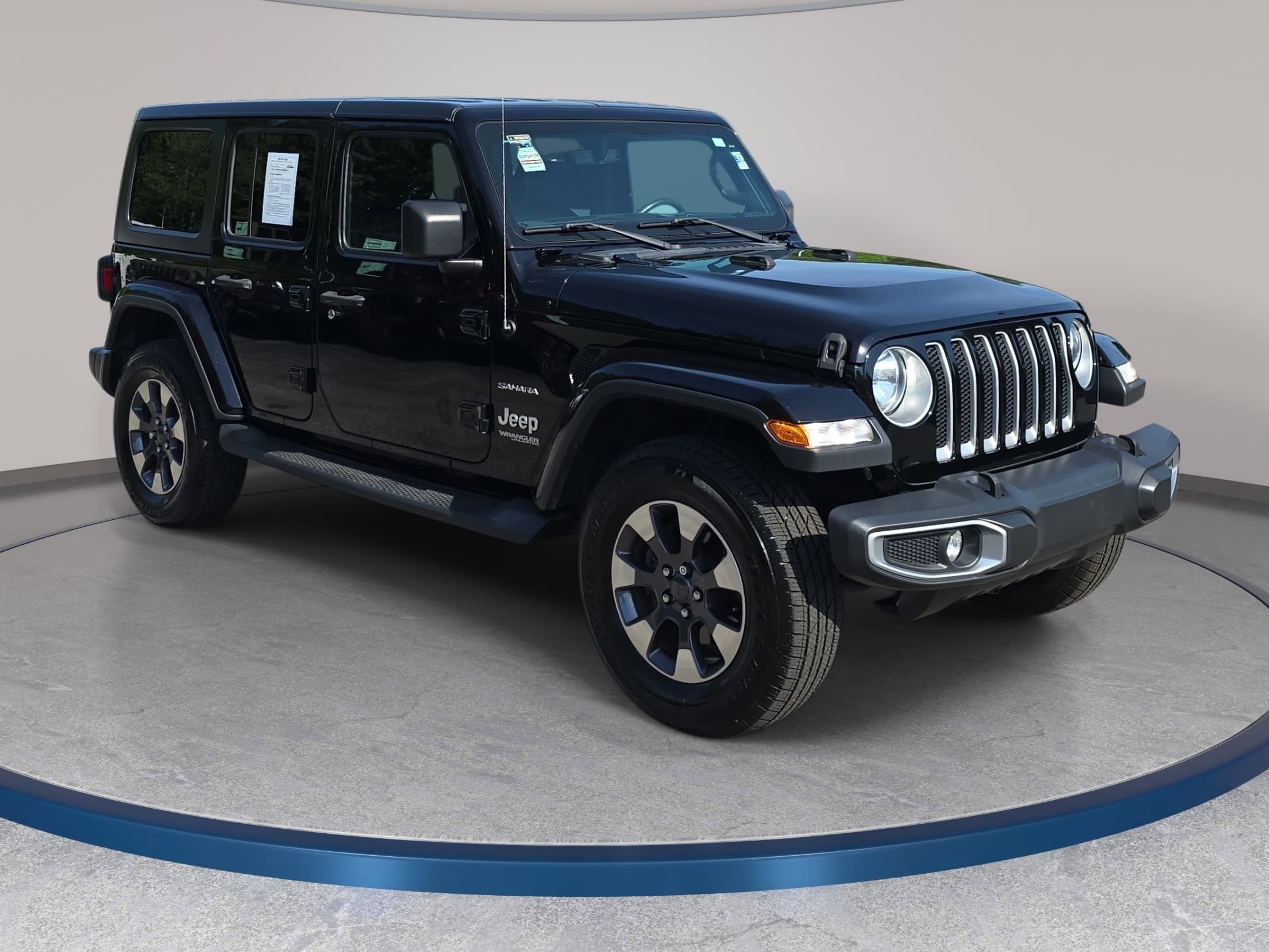 Used 2018 Jeep Wrangler Unlimited Sahara image 3
