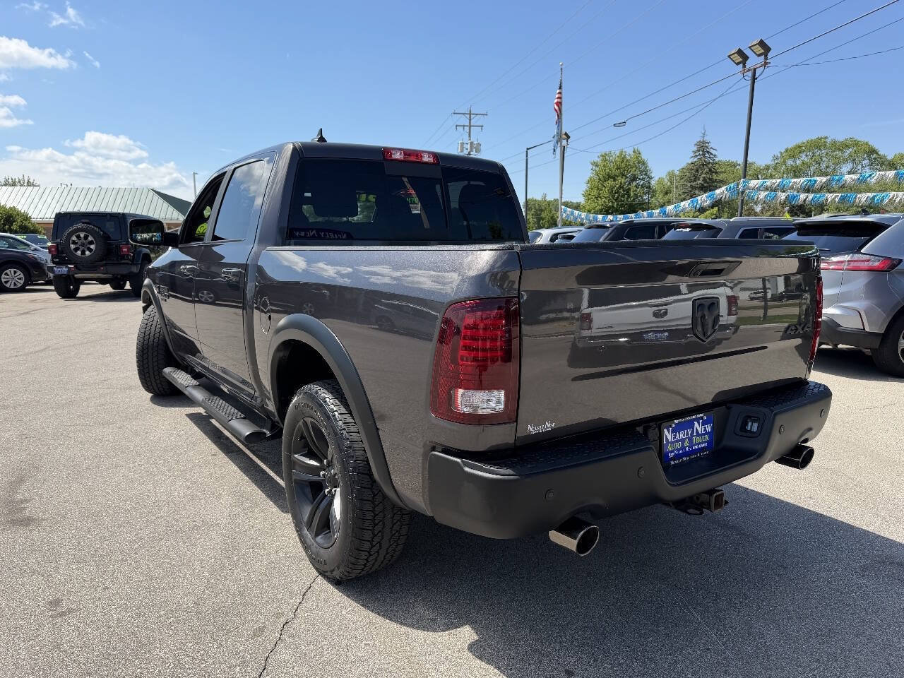 Used 2022 RAM 1500 Warlock AWD/4WD image 5
