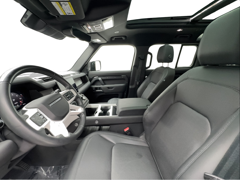 Used 2025 Land Rover Defender 110 S AWD/4WD image 21