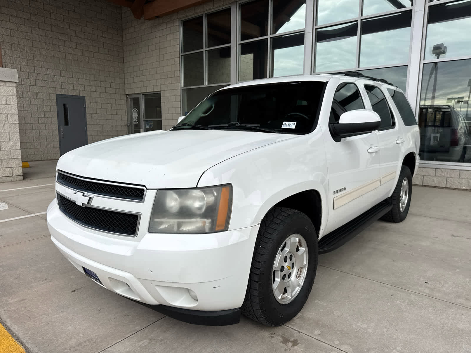 Used 2009 Chevrolet Tahoe LT image 1