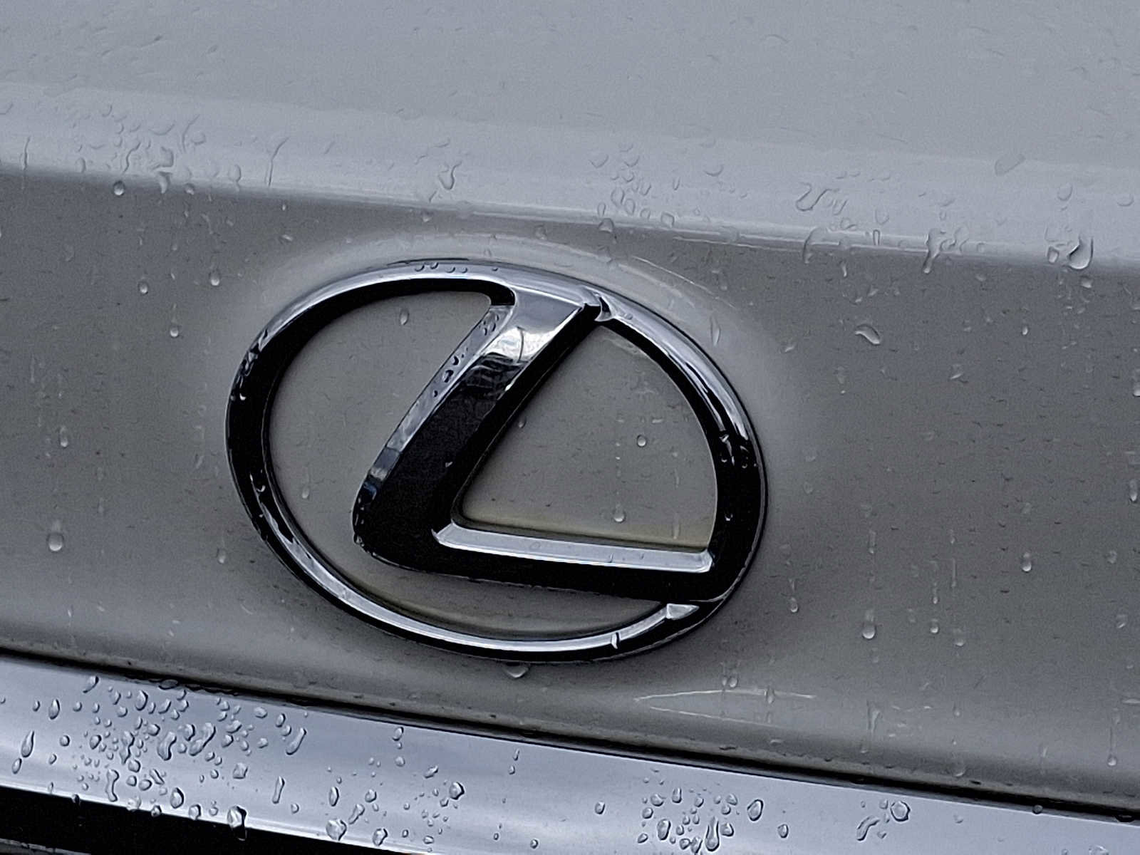 Used 2015 Lexus ES 350 w/ Premium Package image 29