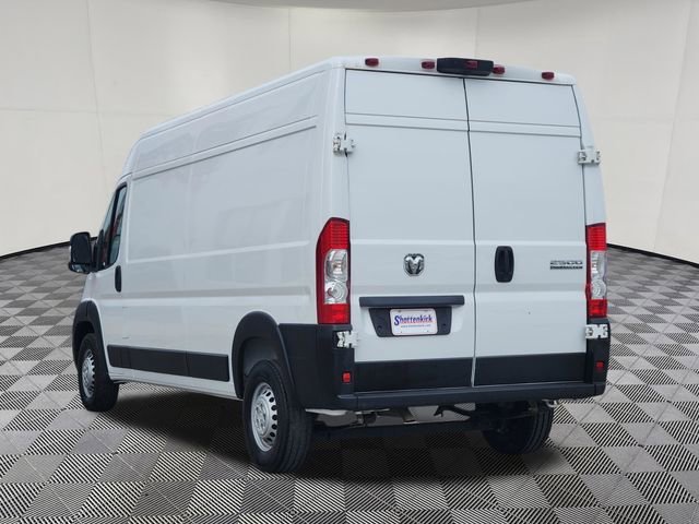 Used 2025 RAM ProMaster 2500 w/ Convenience Group FWD image 3