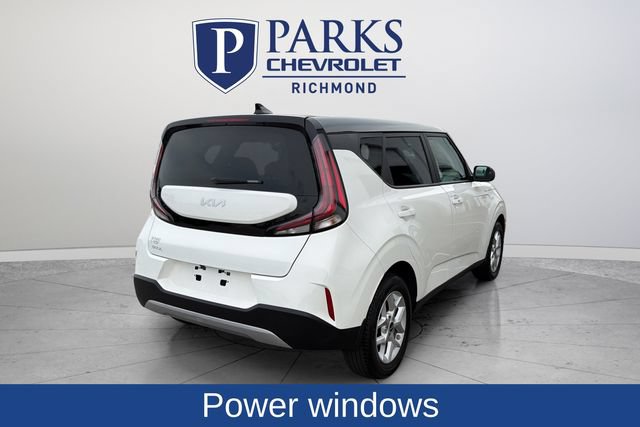 Used 2025 Kia Soul S FWD image 7