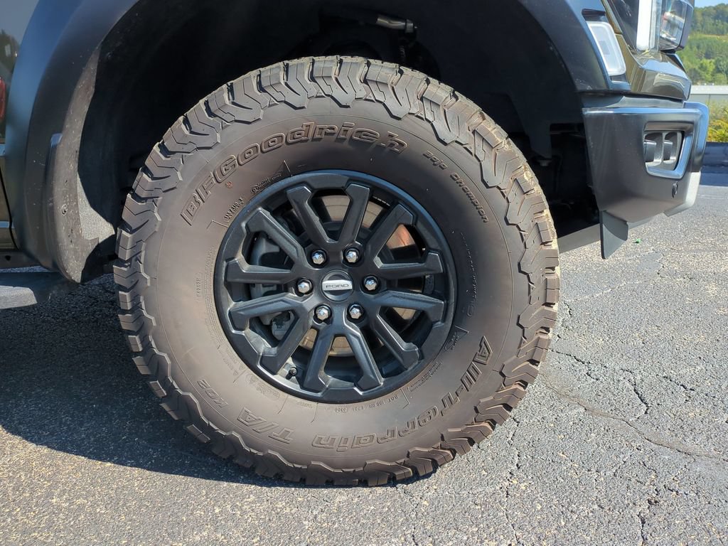 Used 2025 Ford F150 Raptor AWD/4WD image 13