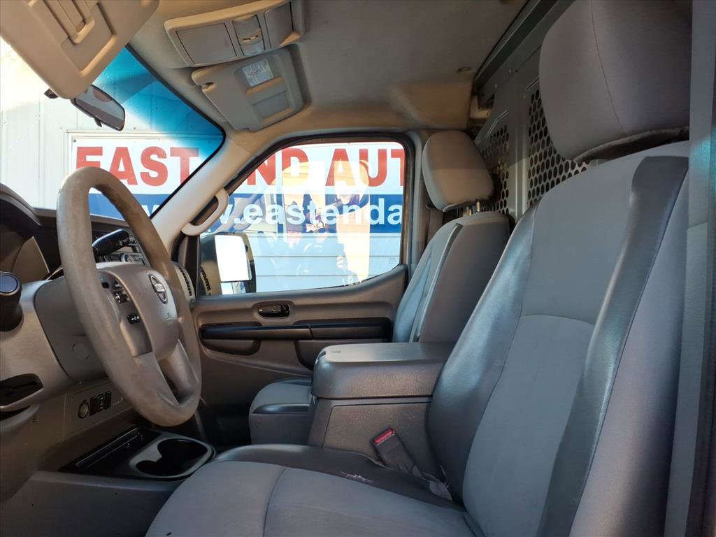 Used 2013 Nissan NV 2500 SV w/ Side Curtain Airbag Pkg image 5