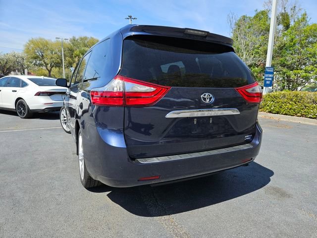 Used 2018 Toyota Sienna Limited Premium image 9