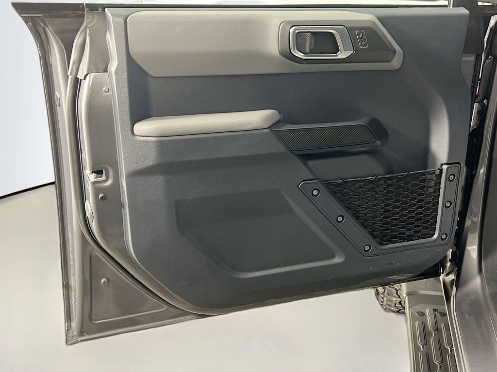 Used 2023 Ford Bronco Big Bend w/ Sasquatch Package image 17