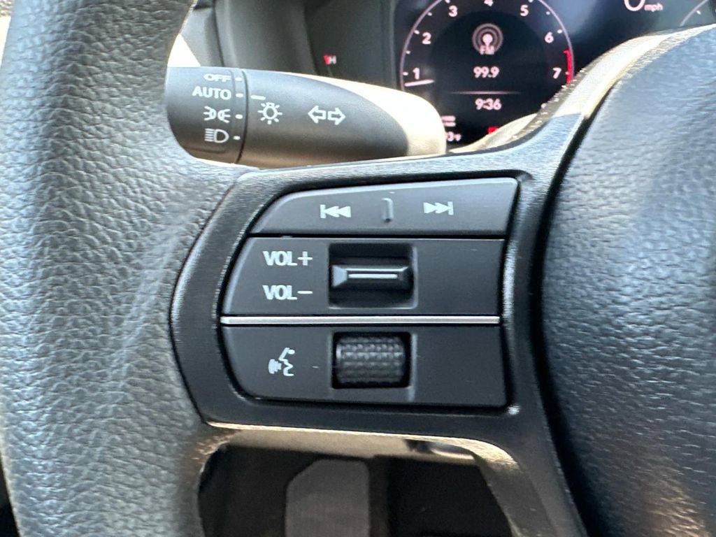 Used 2025 Honda Accord LX image 21