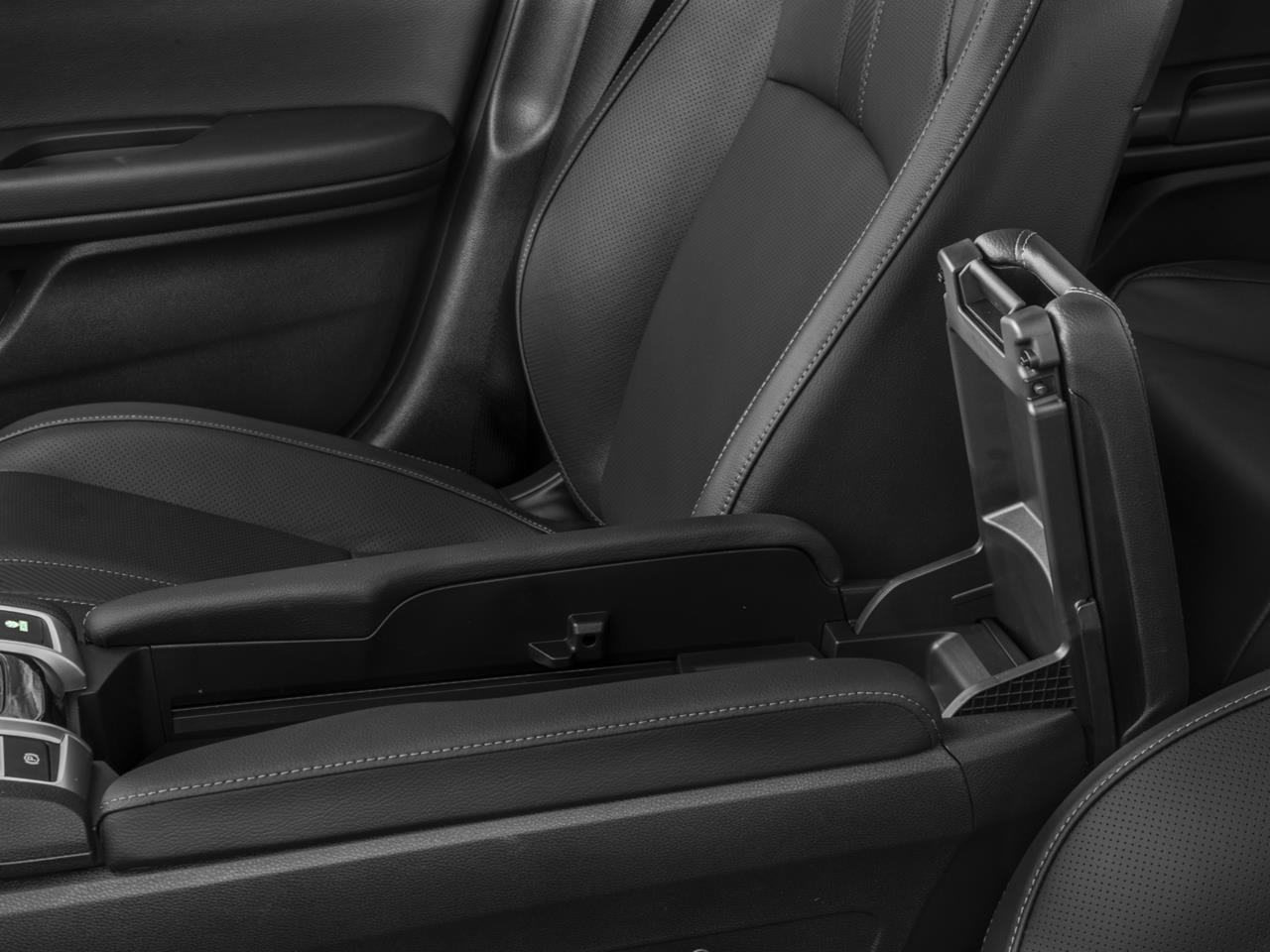 Used 2017 Honda Civic Touring image 10