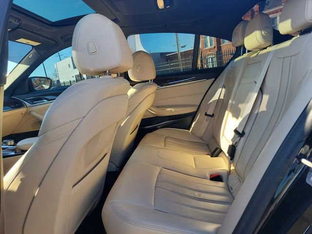 Used 2020 BMW 540i xDrive image 29