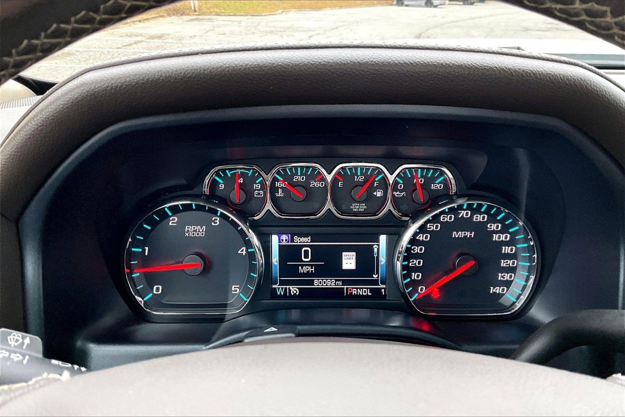 Used 2019 GMC Sierra 3500 SLT w/ Duramax Plus Package image 9