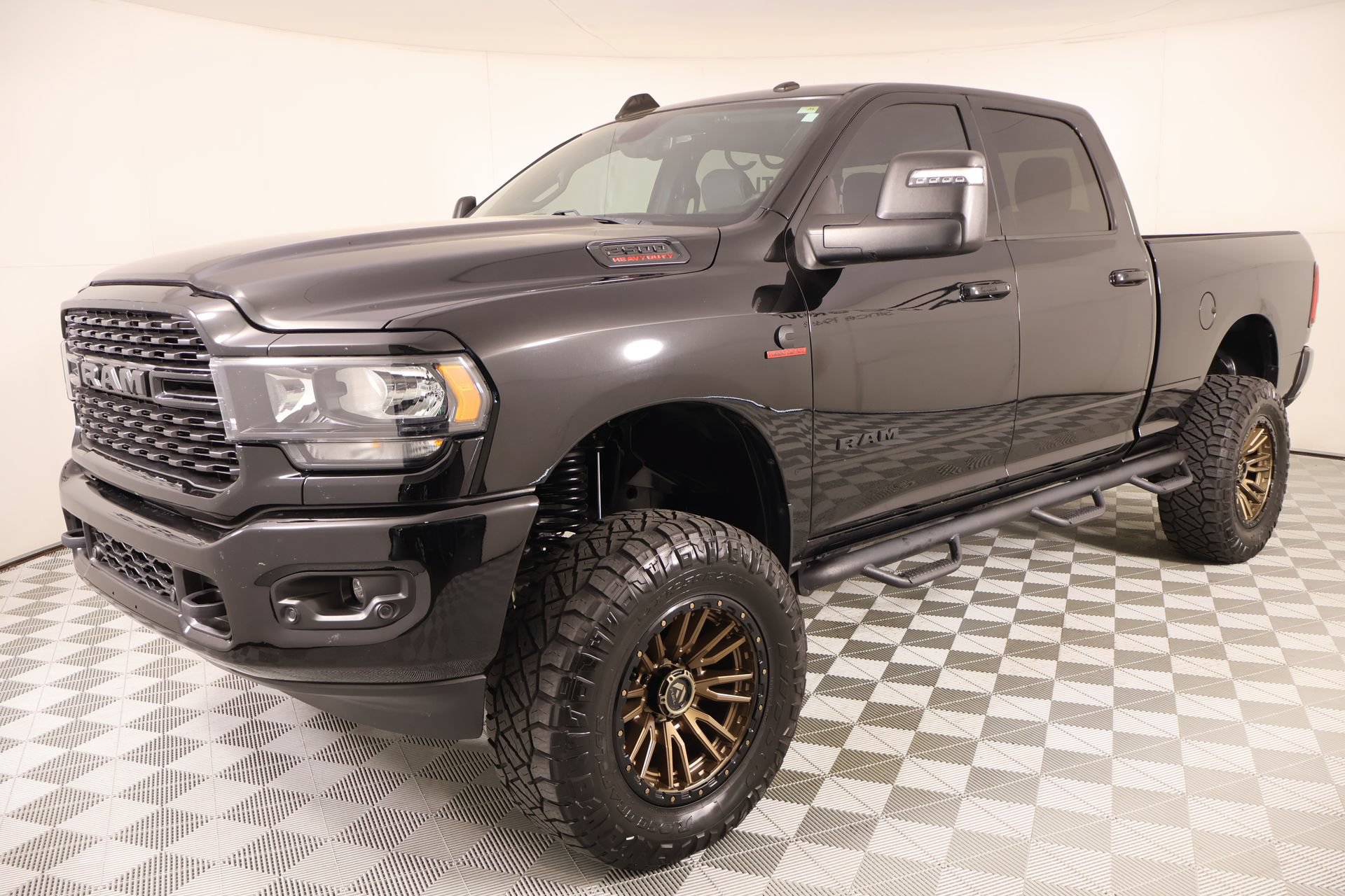 Used 2023 RAM 2500 Big Horn w/ Level 2 Equipment Group AWD/4WD image 11