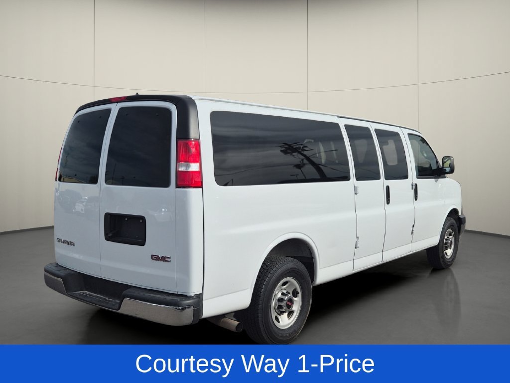 Used 2025 GMC Savana 3500 LT w/ LT Preferred Equipment Group RWD image 9