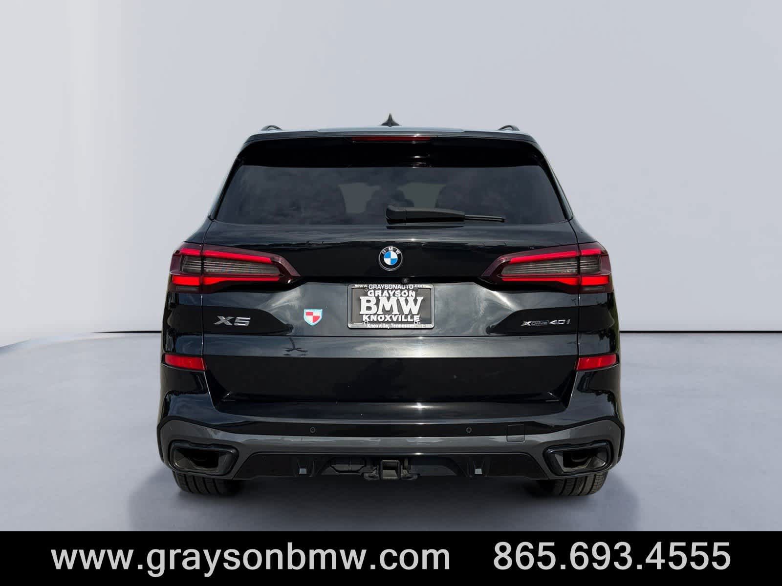 Used 2021 BMW X5 xDrive40i w/ M Sport Package AWD/4WD image 4