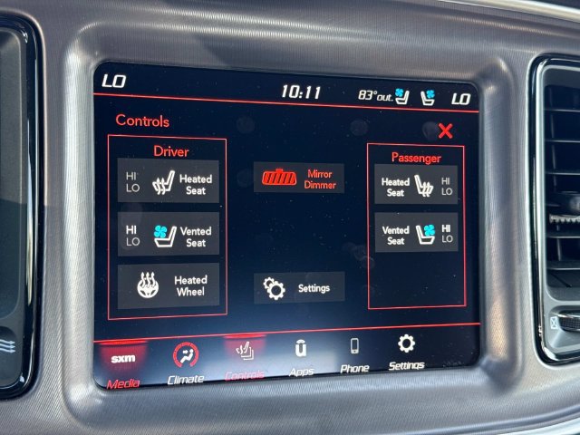 Used 2022 Dodge Challenger SXT w/ Plus Package RWD image 33