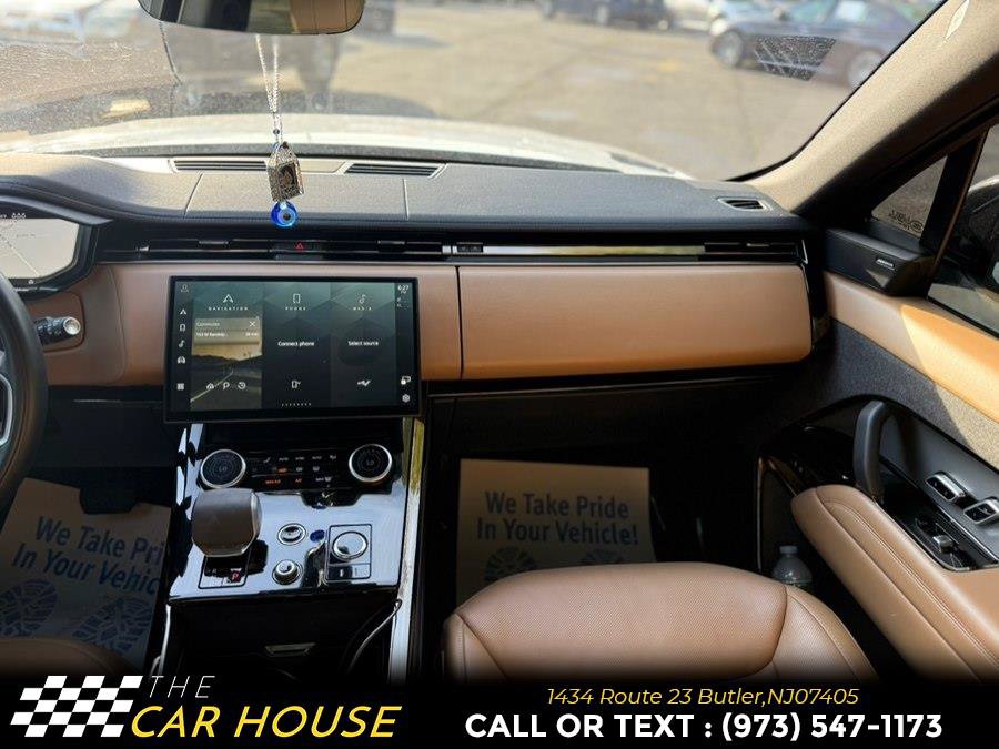 Used 2023 Land Rover Range Rover Sport SE AWD/4WD image 25